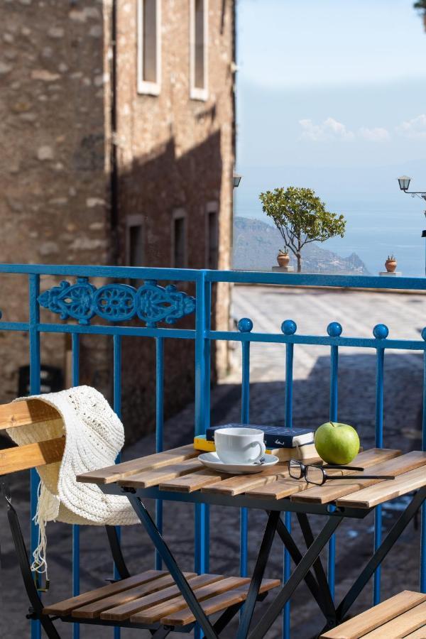 Casa Blandano B&B 卡斯泰尔莫拉 外观 照片