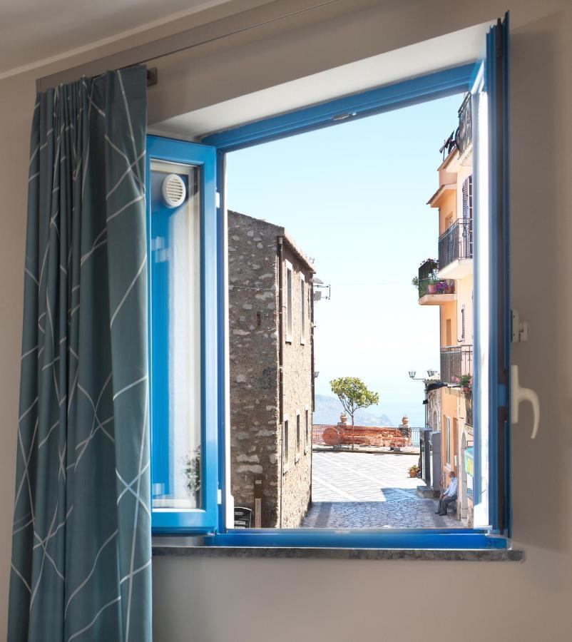 Casa Blandano B&B 卡斯泰尔莫拉 外观 照片